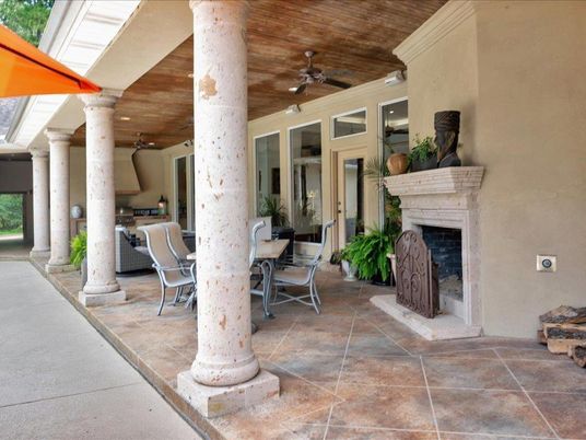 Exterior, Fireplace
