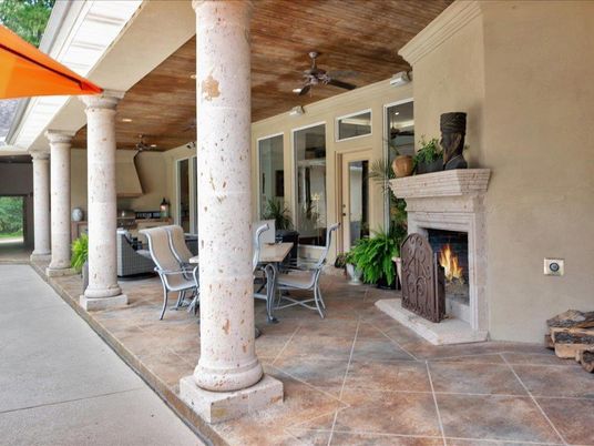 Exterior, Fireplace