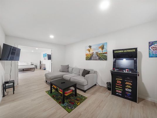 Interior, Living room, Recessed Lighting, Wood Texture Flooring
