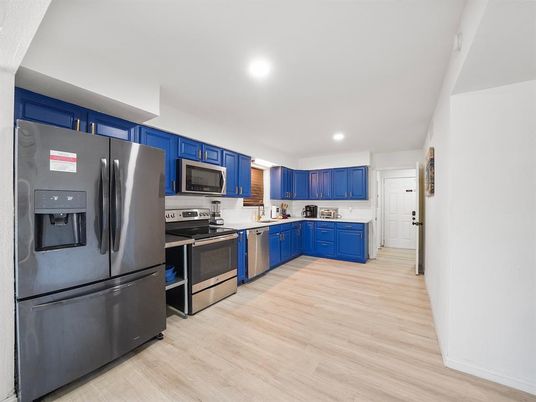 Interior, Kitchen, Recessed Lighting, Stainless Steel Appliances, Wood Texture Flooring