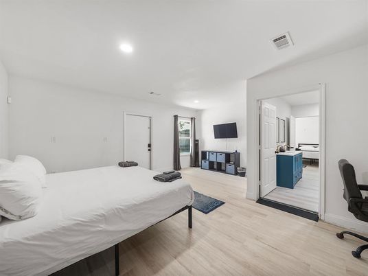 Bedroom, Interior, Recessed Lighting, Wood Texture Flooring