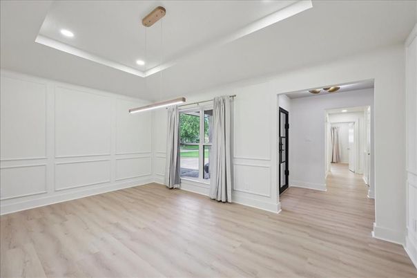 Empty room, Interior, Pendant Lights, Recessed Lighting, Wood Texture Flooring