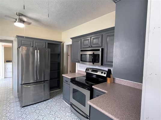 Interior, Kitchen, Stainless Steel Appliances