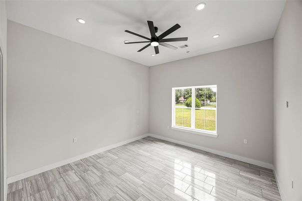 Empty room, Interior, Recessed Lighting, Wood Texture Flooring
