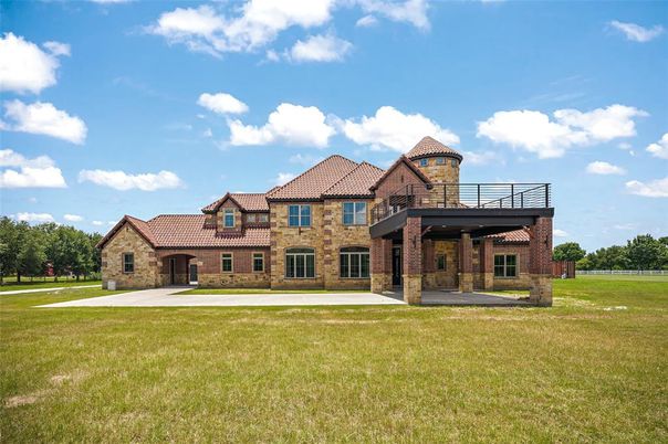 Backyard, Exterior, Facade, Brick Facade, French Provincial