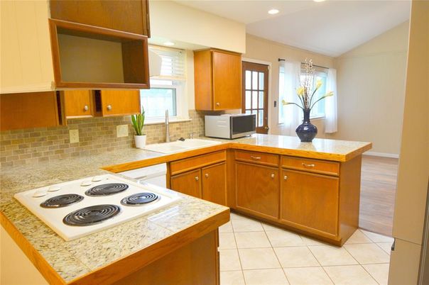 Interior, Kitchen, Recessed Lighting, Wood Texture Flooring