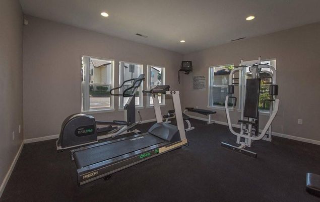 Fitness Equipment, Interior, Recessed Lighting