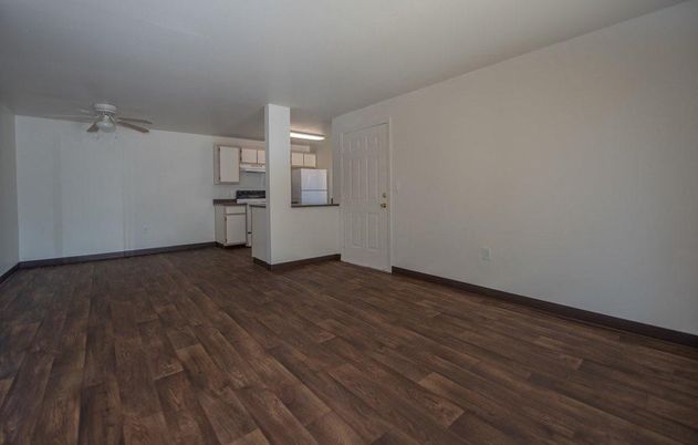 Empty room, Interior, Kitchen, Wood Texture Flooring