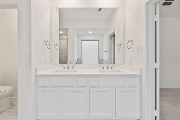 Bathroom, Dual Sink Vanities, Interior, Recessed Lighting