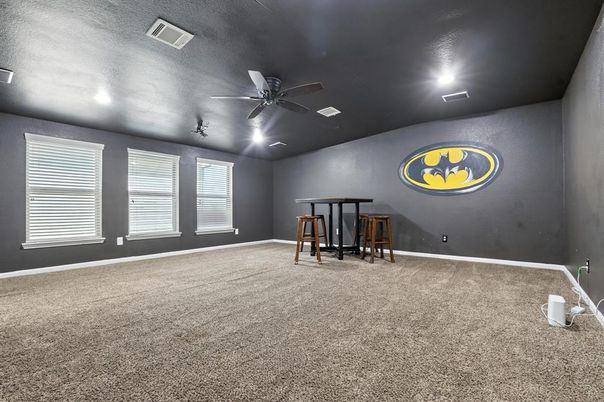 Empty room, Interior, Recessed Lighting