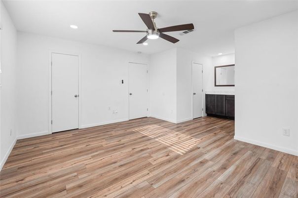 Empty room, Interior, Recessed Lighting, Wood Texture Flooring