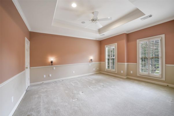 Empty room, Interior, Recessed Lighting