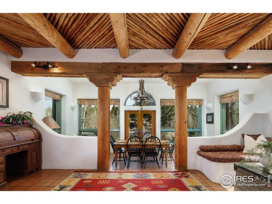 Chandelier, Dining room, Interior, Wooden Beams, Wooden Ceilings