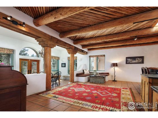 Interior, Piano, Wooden Beams, Wooden Ceilings