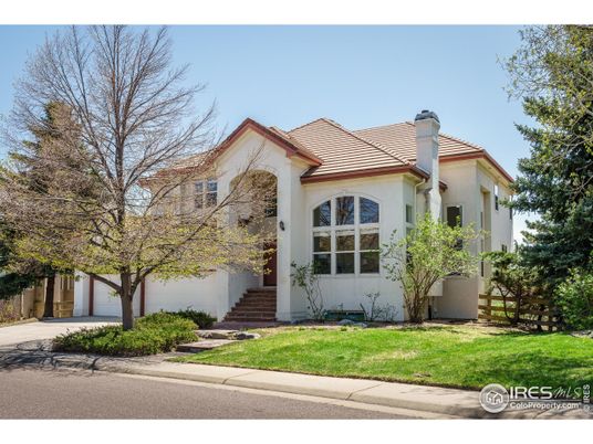 Attached, Exterior, Facade, Spanish Mediterranean