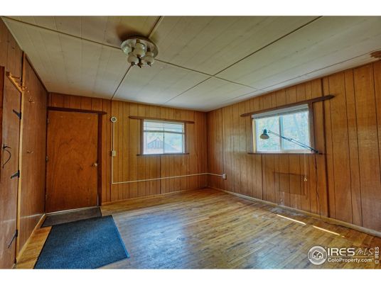 Empty room, Interior, Wood Texture Flooring, Wooden Walls