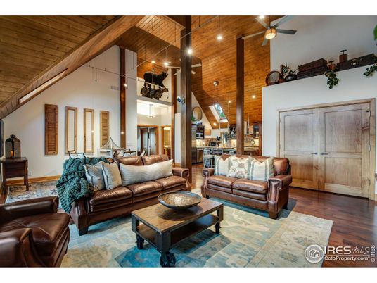 Interior, Living room, Recessed Lighting, Wooden Beams, Wooden Ceilings, Wood Texture Flooring