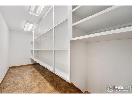 Interior, Walk-in Closets
