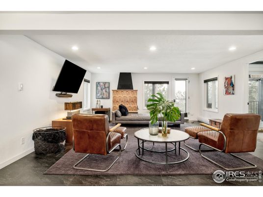Fireplace, Interior, Living room, Recessed Lighting