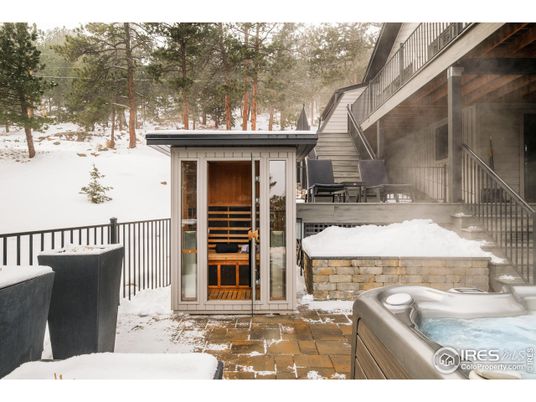 Exterior, Hot Tub