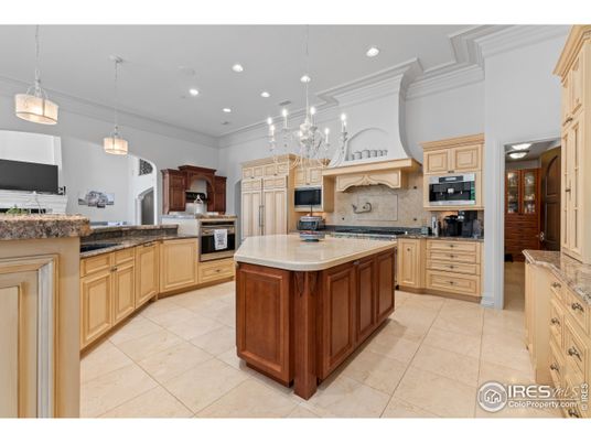 Chandelier, Interior, Kitchen, Pendant Lights, Recessed Lighting, Stainless Steel Appliances