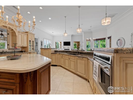 Chandelier, Interior, Kitchen, Pendant Lights, Recessed Lighting, Stainless Steel Appliances