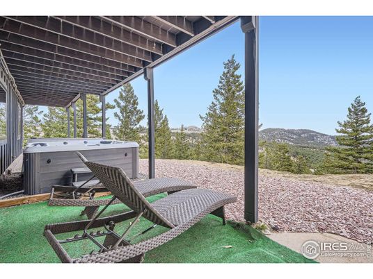 Exterior, Hot Tub