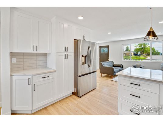 Interior, Kitchen, Living room, Pendant Lights, Recessed Lighting, Stainless Steel Appliances, Wood Texture Flooring