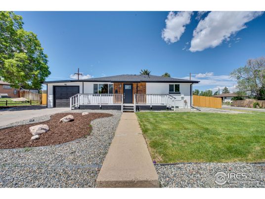 Attached, Backyard, Exterior, Facade, Ranch