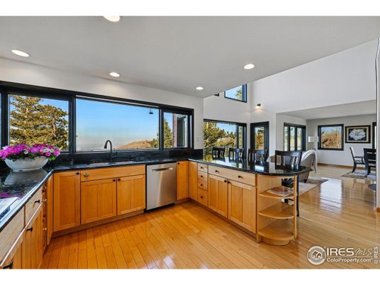 Dining room, Interior, Kitchen, Recessed Lighting, Stainless Steel Appliances, Wood Texture Flooring