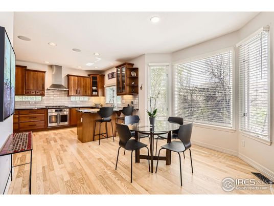 Dining room, Interior, Kitchen, Recessed Lighting, Wood Texture Flooring
