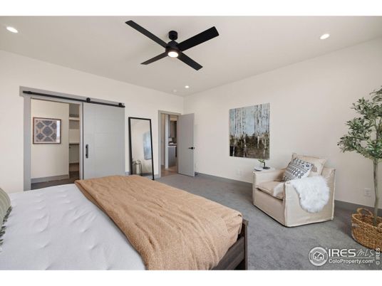 Bedroom, Interior, Recessed Lighting