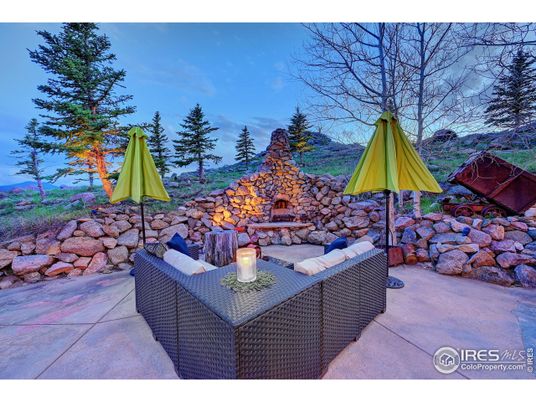 Exterior, Fireplace