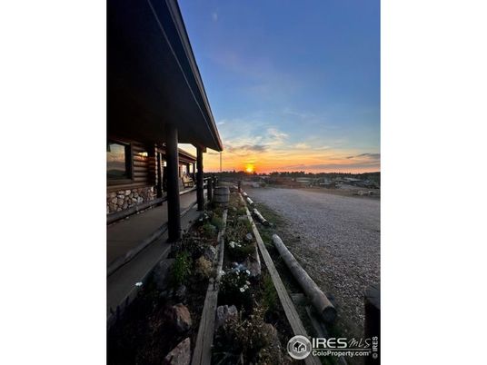 Backyard, Exterior, Water