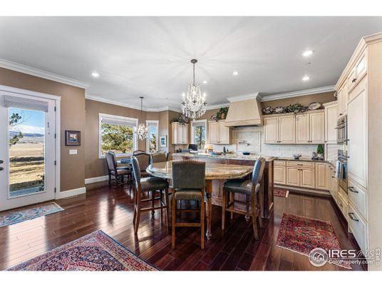 Chandelier, Dining room, Interior, Kitchen, Pendant Lights, Recessed Lighting, Wood Texture Flooring