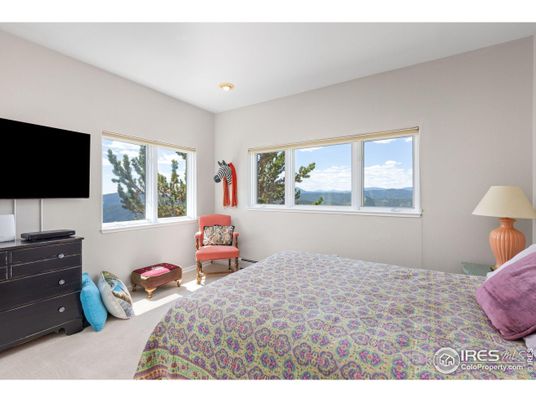 Bedroom, Interior, Recessed Lighting, Water