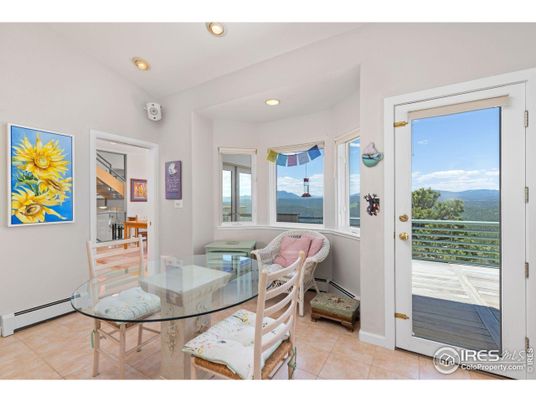 Dining room, Interior, Recessed Lighting, Water