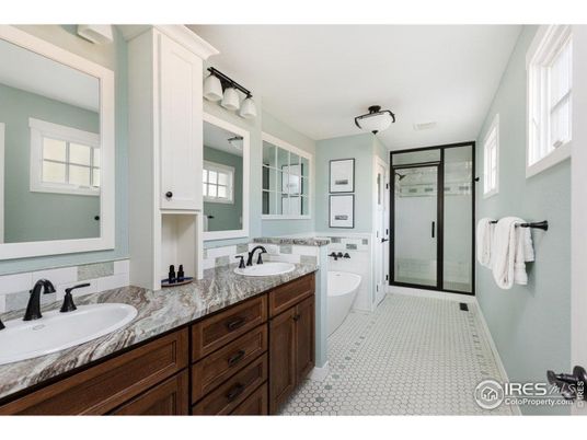 Bathroom, Dual Sink Vanities, Glass Shower, Interior