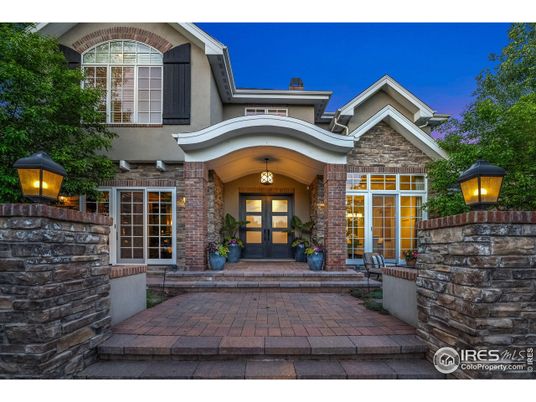 Exterior, Facade, Brick Facade, Brick Traditional
