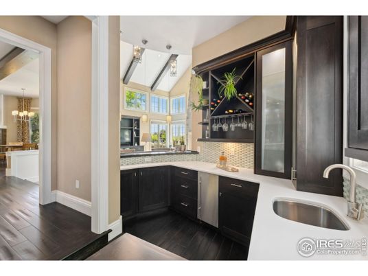 Chandelier, Interior, Kitchen, Wood Texture Flooring