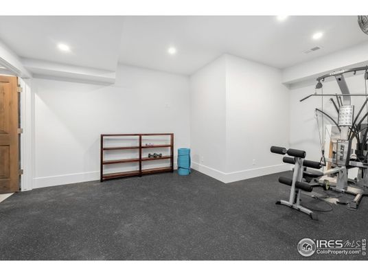 Fitness Equipment, Interior, Recessed Lighting