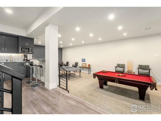 Billiard Table, Game Room, Interior, Recessed Lighting