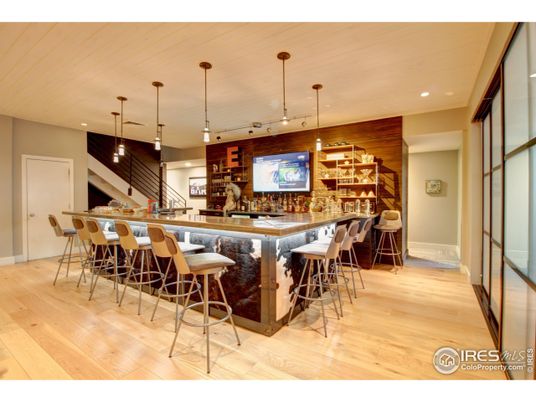 Interior, Pendant Lights, Recessed Lighting, Wood Texture Flooring
