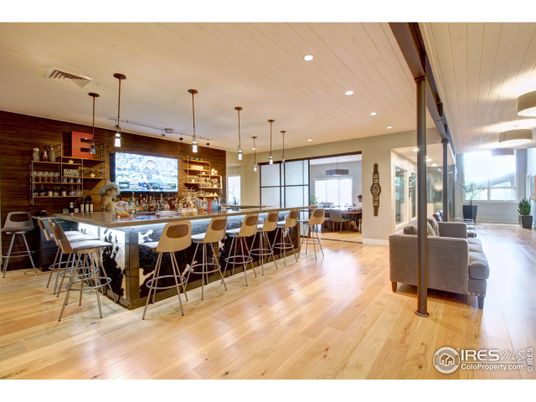 Interior, Pendant Lights, Recessed Lighting, Wood Texture Flooring