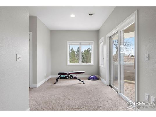 Fitness Equipment, Interior, Recessed Lighting