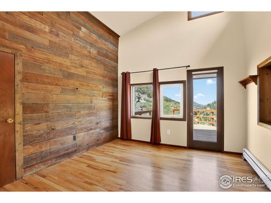 Empty room, Interior, Wood Texture Flooring, Wooden Walls