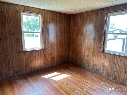 Empty room, Interior, Wood Texture Flooring, Wooden Walls