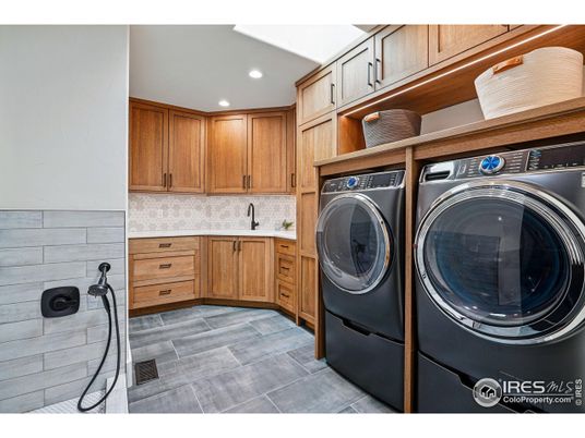 Interior, Recessed Lighting, Washer