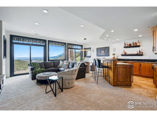 Interior, Living room, Pendant Lights, Recessed Lighting, Water