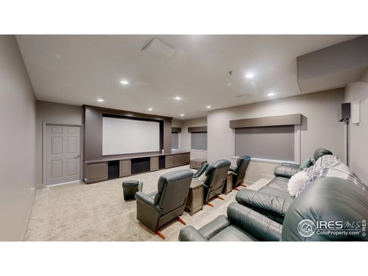 Interior, Projection Screen, Recessed Lighting, Theatre Room